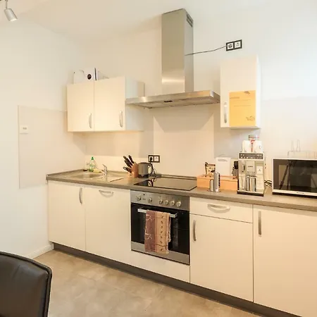 Apartments Leverkusen City Апартаменты Леверкузен